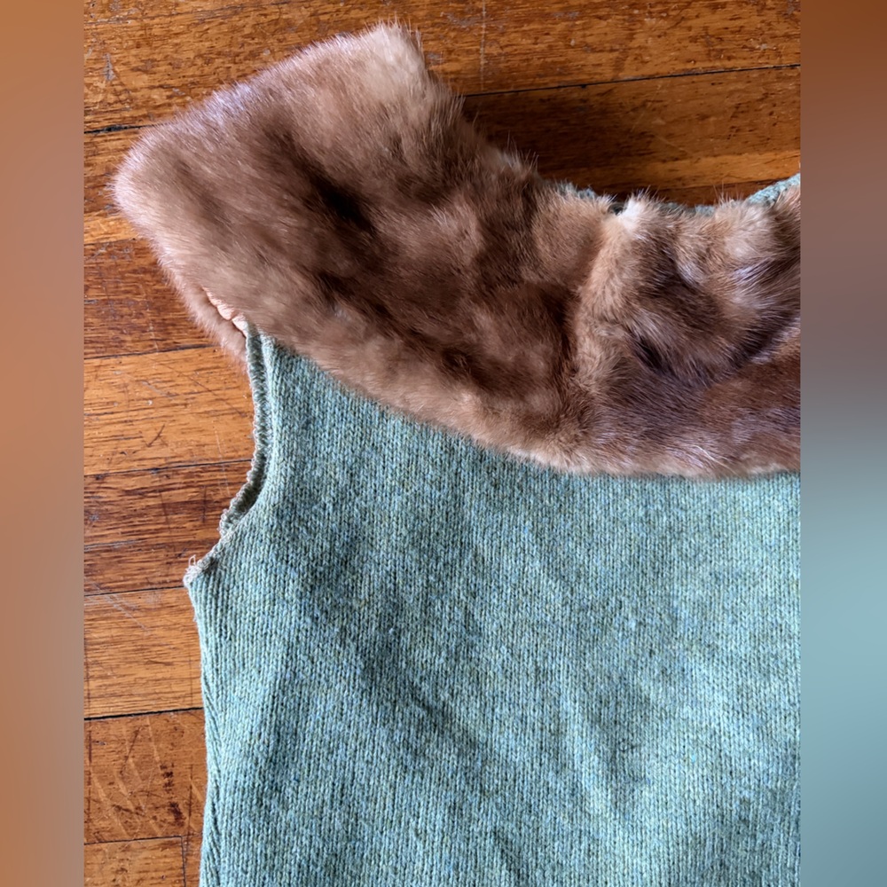 Preloved Mint Green Knit Tank with Real Fur Collar - Picture 2 of 3